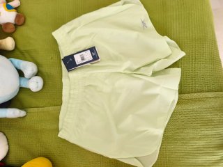 Pantalón corto Reebok verde talla M