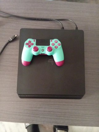 PlayStation 4 (PS4) con Mando