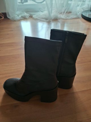 Botines Negros con Plataforma