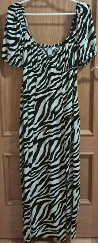 Vestido largo estampado cebra