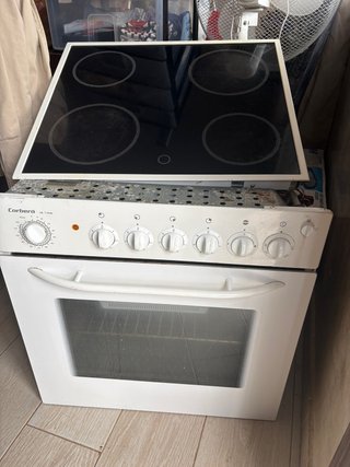 Horno y Vitrocerámica Corberó