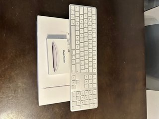 Apple MacBook Air M2 256GB plata