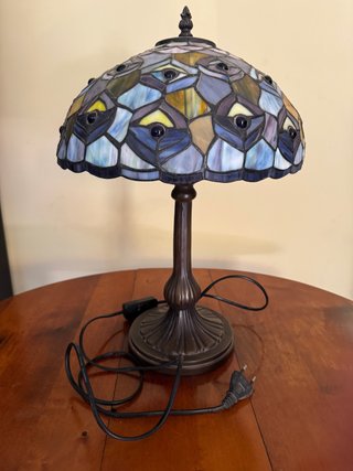 Lámpara de mesa estilo Tiffany