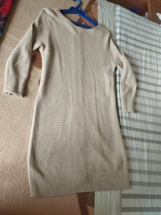 Vestido de punto beis
