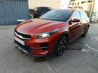 KIA XCEED PHEV DESDE 222€/MES ¡SIN PAGAR ENTRADA!