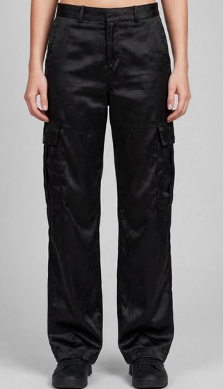 Pantalón Cargo Satinado Negro