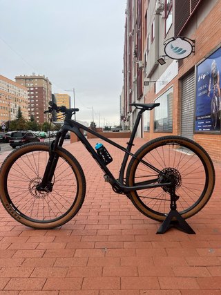 Bicicleta Scott Scale 940