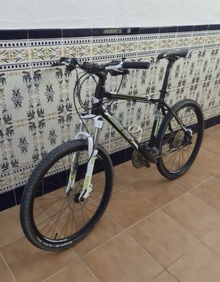 Bicicleta de Montaña Conor 8500 + pedales Shimano