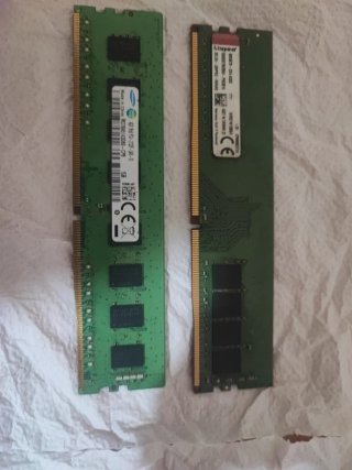2 Módulos Memoria RAM DDR4 4GB
