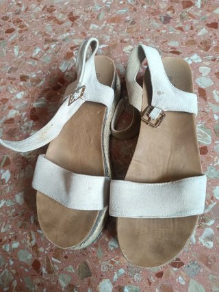 Sandalias de Plataforma Beige