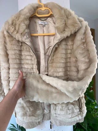 Chaqueta de Pelo Beige Fórmula Joven T.38