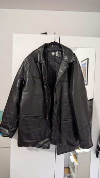Chaqueta de cuero negra