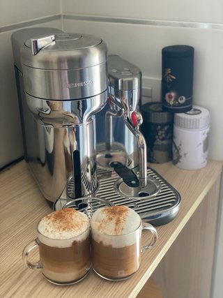 Cafetera Nespresso Creatista Plus