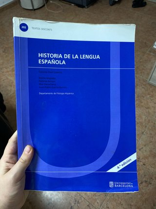 Lote de 4 libros obligatorios para filologia en UB