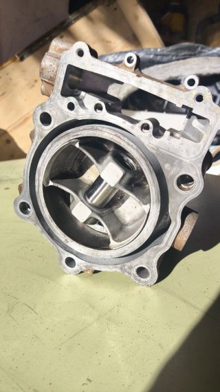 Cilindro y pistón Suzuki King Quad 700
