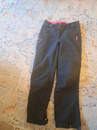 Pantalón de Montaña y nieve softshell QuechuaMH500
