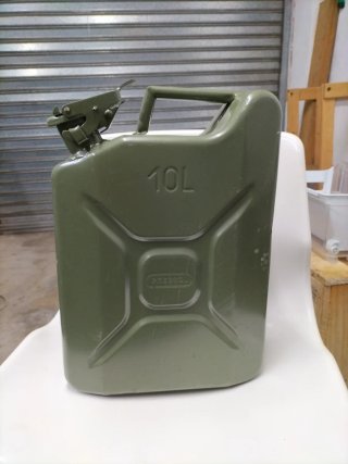 Bidón de gasolina marca Pressol