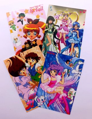 Set di 4 cartoline anime