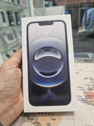 Apple iPhone 16e 128GB Black