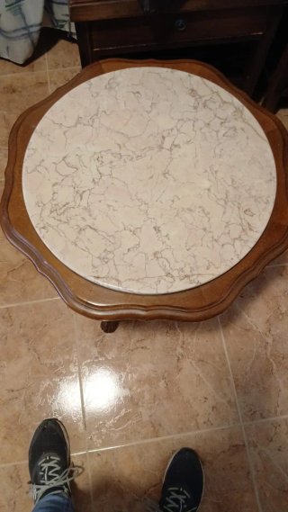 Mesa Antigua de Mármol y Madera