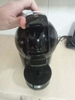Cafetera DeLonghi Dolce Gusto Mini Me (Negra/Gris)