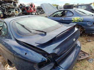 Portón Trasero y Piloto Hyundai Coupé (J2)