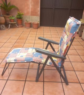 Silla Plegable con Reposapiés