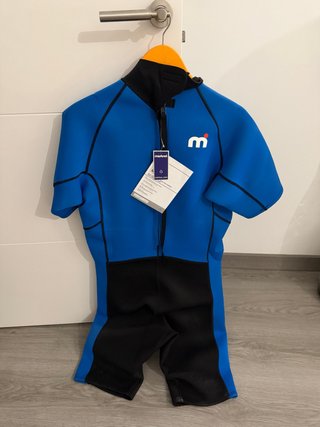 Traje de Neopreno Mistral Azul y Negro