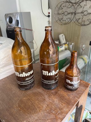 3 Vecchie Bottiglie di Birra Mahou