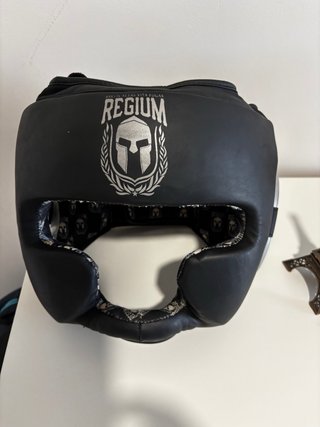 Casco de Boxeo Regium Talla M/L
