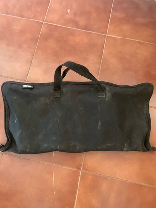 Trípode NGT con funda de transporte