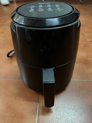 Freidora de aire negra