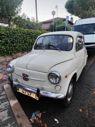 Seat 600 Blanco