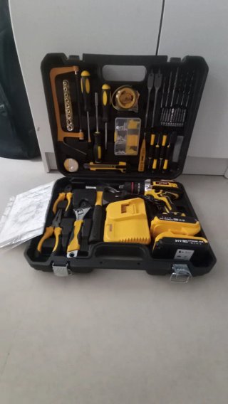 Último precio!!! Maletín de herramientas y taladro
