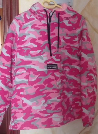 Cazadora Deportiva Camuflaje Rosa Talla XL
