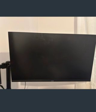Monitor PC GAME con soporte de brazo