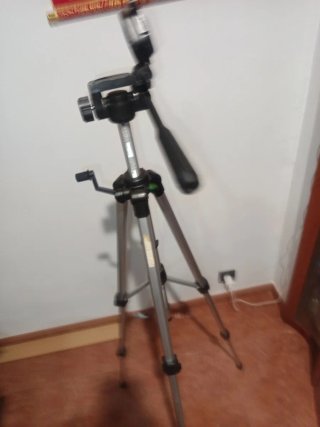 Trípode para cámara fotográfica