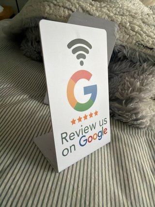 Expositor NFC para Reseñas de Google