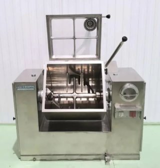 AMASADORA CÁRNICA CON VACIO CATO 150L