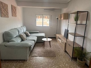 Piso en alquiler en Plaza de Toros - Avenida Chapí - Trinquete en Elda