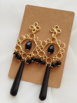 Pendientes Flamenca Alambre y Cuentas Negras