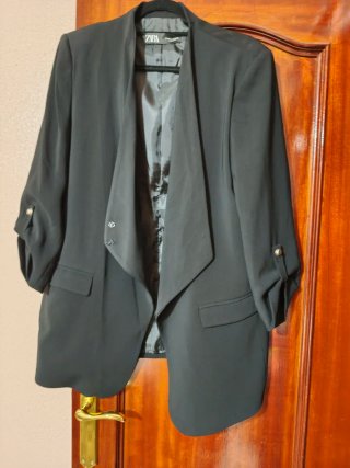 Americana Zara Negra Talla XXL