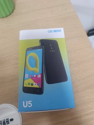 Móvil Alcatel U5