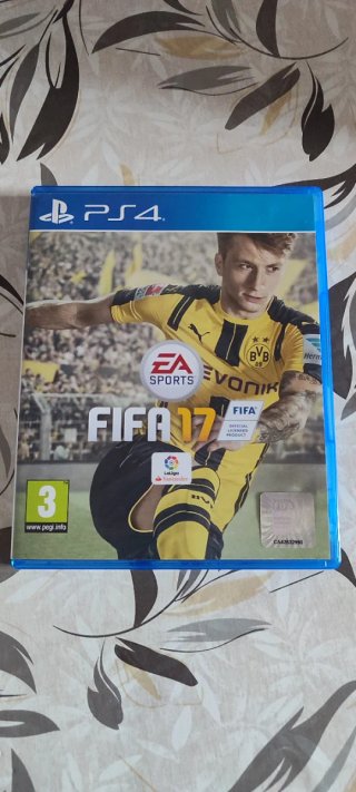FIFA 17 (PlayStation 4)