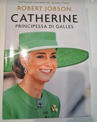 Libro " Catherine principessa di Galles"
