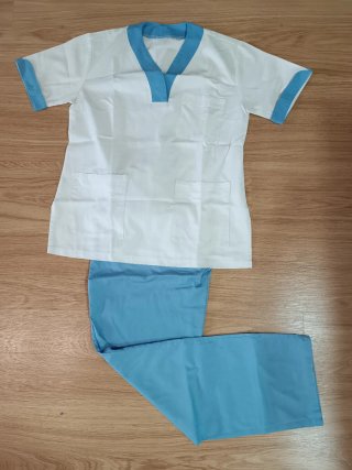 Uniforme Blanco y azul Talla S