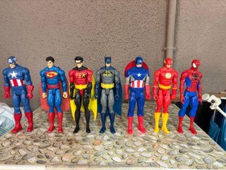 Set de 7 Figuras de Acción Superhéroes