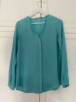 Blusa Turquesa de Manga Larga