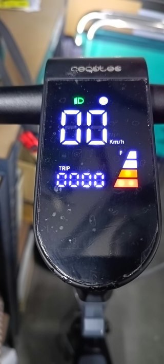 Patinete eléctrico Cecotec BongoD30 homologado DGT
