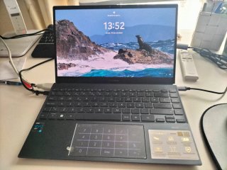 Portátil ASUS Zenbook UX325A 13